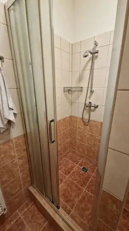 Pronájem bytu 2+kk, Teplice, Spojenecká, 45 m2