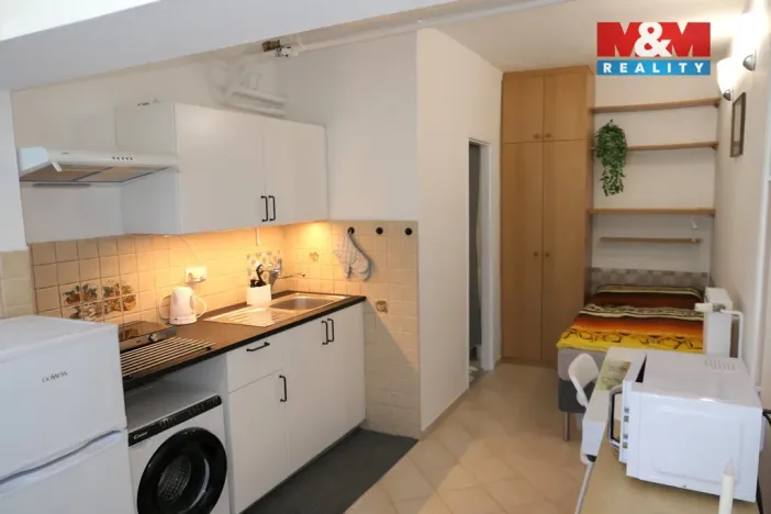 Pronájem bytu 1+kk, Loděnice, Spojovací, 21 m2