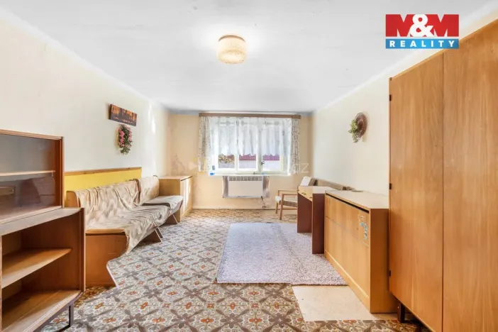 Prodej rodinného domu, Spomyšl, 350 m2