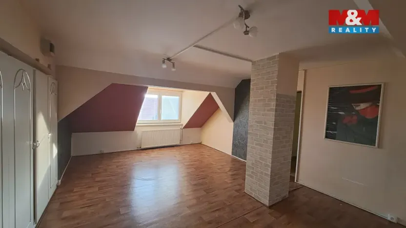 Prodej rodinného domu, Rohatec, Revoluční, 358 m2