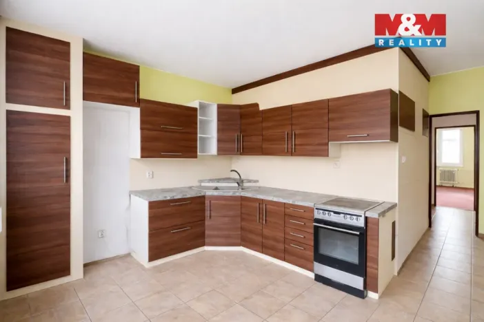 Prodej bytu 4+1, Meziměstí, 5. května, 77 m2