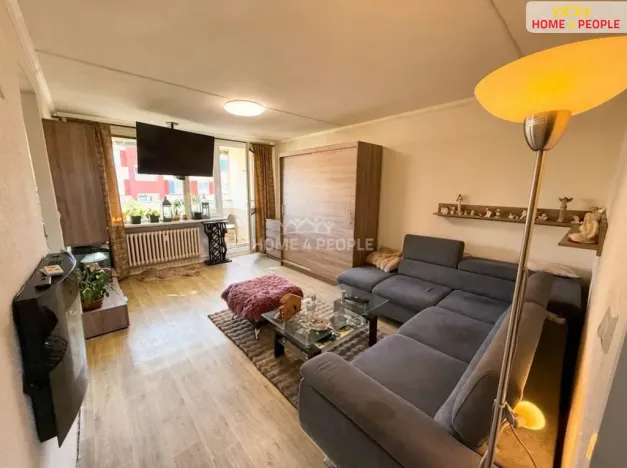 Prodej bytu 3+1, Jince, Zborovská, 70 m2