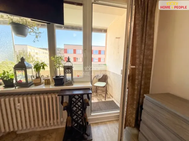 Prodej bytu 3+1, Jince, Zborovská, 70 m2