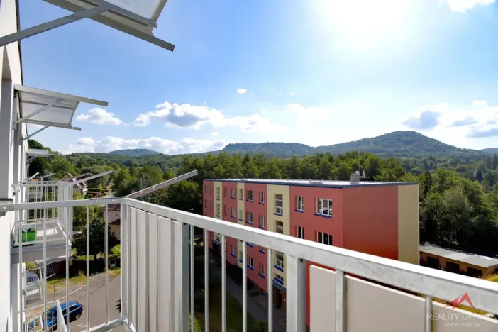 Prodej bytu 3+1, Děčín - Děčín II-Nové Město, Kamenická, 64 m2