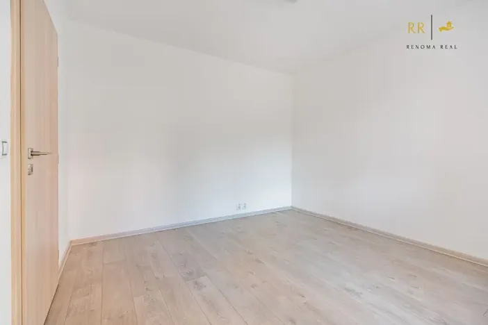 Prodej bytu 3+1, Brno, Krymská, 70 m2