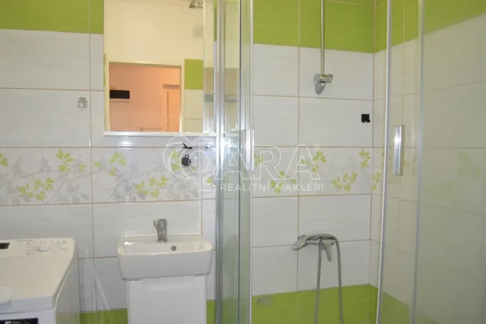 Prodej bytu 1+1, Milovice - Mladá, Višňová, 42 m2