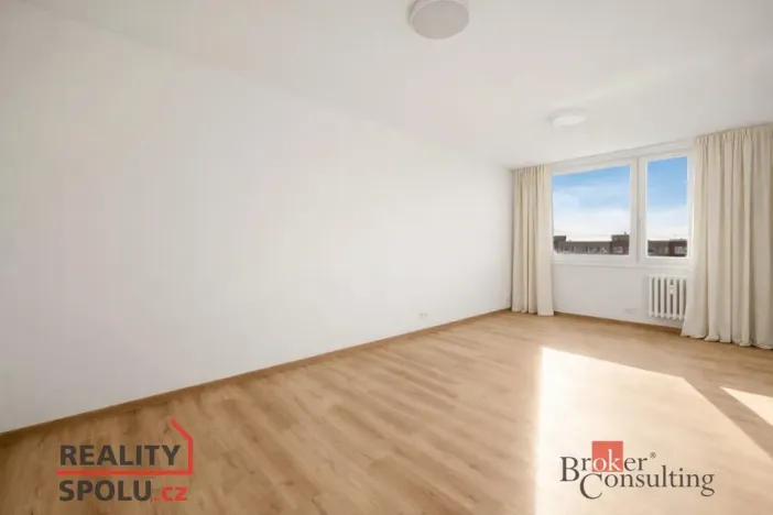 Prodej bytu 3+1, Kladno - Kročehlavy, Na růžovém poli, 67 m2