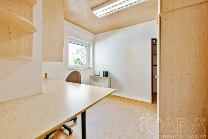 Pronájem restaurace, Planá nad Lužnicí - Lhota Samoty, Soukeník, 210 m2