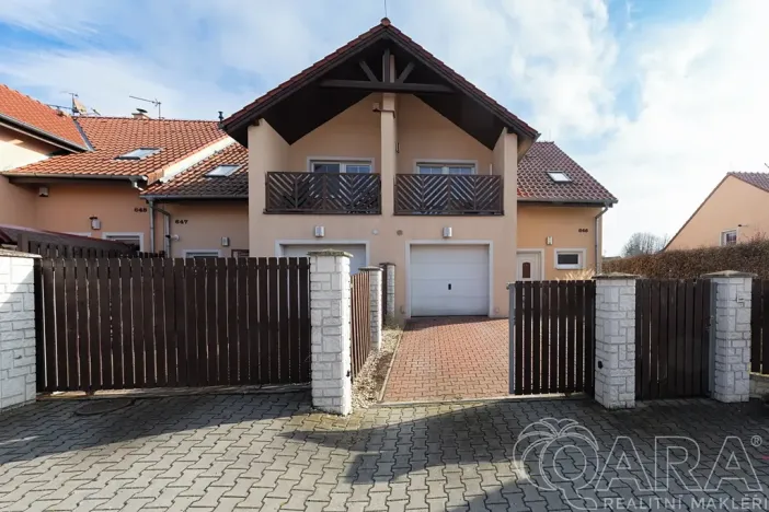 Prodej rodinného domu, Dolní Břežany, K Písnici, 98 m2