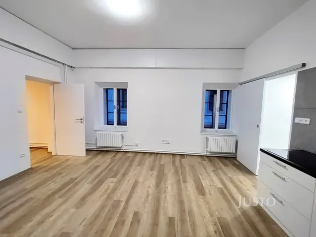 Pronájem bytu 2+kk, Písek - Vnitřní Město, Soukenická, 54 m2