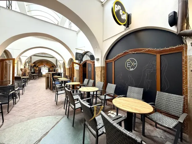 Pronájem restaurace, Olomouc, Dolní náměstí, 25 m2