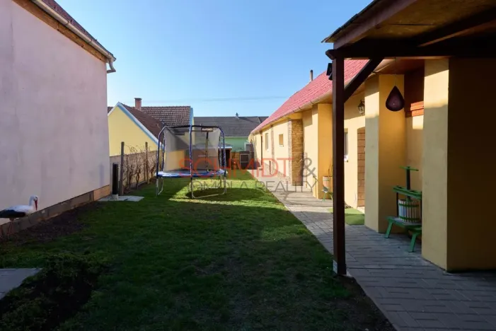 Prodej rodinného domu, Starý Poddvorov, 120 m2