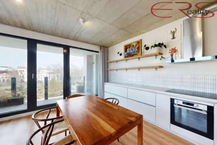 Prodej bytu 5+kk, Liberec, 8. března, 100 m2