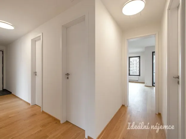 Pronájem bytu 4+kk, Praha - Strašnice, Nad vodovodem, 109 m2
