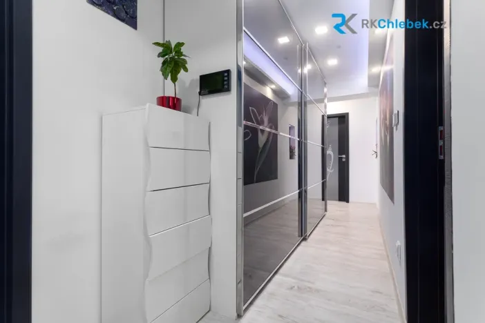 Prodej - jiné, Frýdek-Místek, H. Salichové, 345 m2