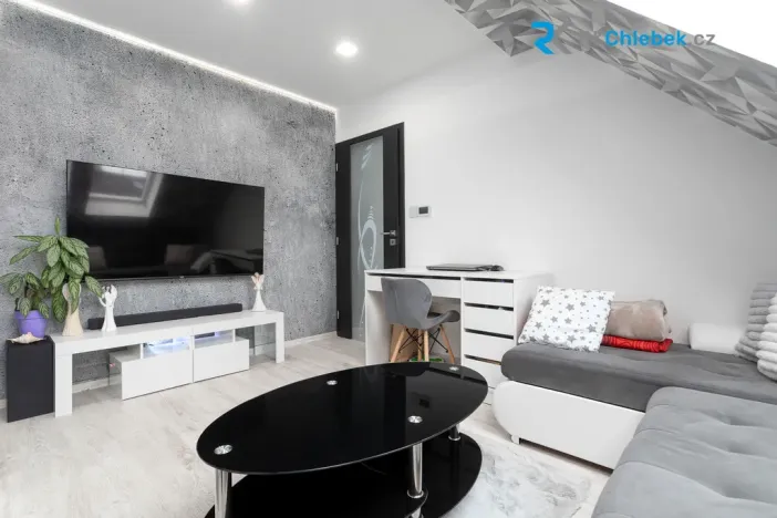 Prodej - jiné, Frýdek-Místek, H. Salichové, 345 m2