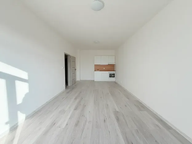 Pronájem bytu 1+kk, Milovice, Slepá, 34 m2