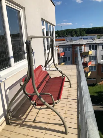 Pronájem bytu 2+kk, Praha - Vysočany, Pod Harfou, 56 m2