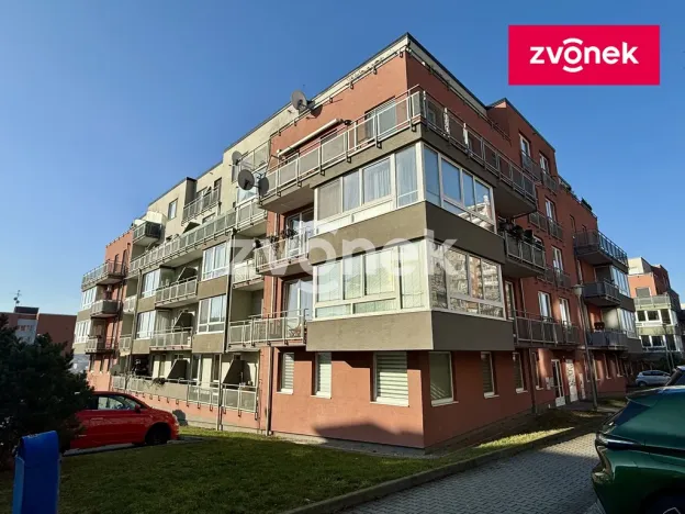 Pronájem bytu 1+kk, Zlín, 33 m2