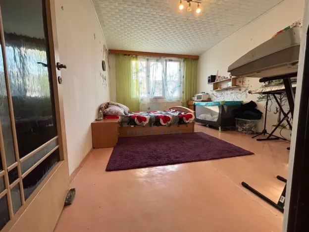 Pronájem bytu 3+1, Rokycany - Nové Město, Vokáčova, 74 m2