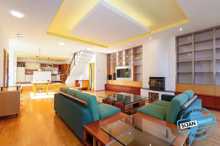 Prodej rodinného domu, Chvalíkovice, České školy, 180 m2