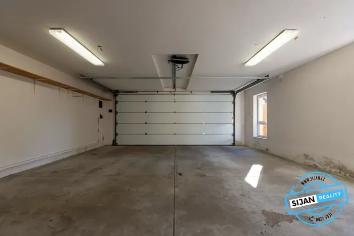 Prodej rodinného domu, Chvalíkovice, České školy, 180 m2