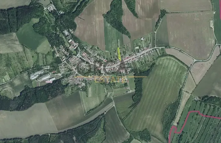 Prodej podílu pozemku pro bydlení, Diváky, 787 m2