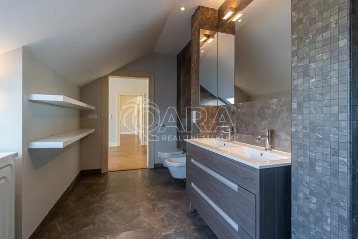 Pronájem bytu 4+kk, Praha - Staré Město, Vězeňská, 149 m2