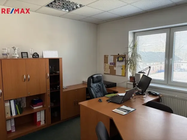 Pronájem kanceláře, Frýdek-Místek - Frýdek, Na Poříčí, 467 m2