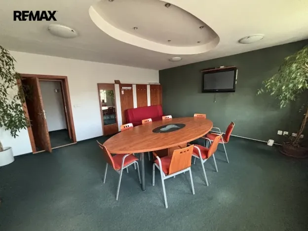 Pronájem kanceláře, Frýdek-Místek - Frýdek, Na Poříčí, 467 m2