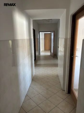 Pronájem kanceláře, Frýdek-Místek - Frýdek, Na Poříčí, 467 m2