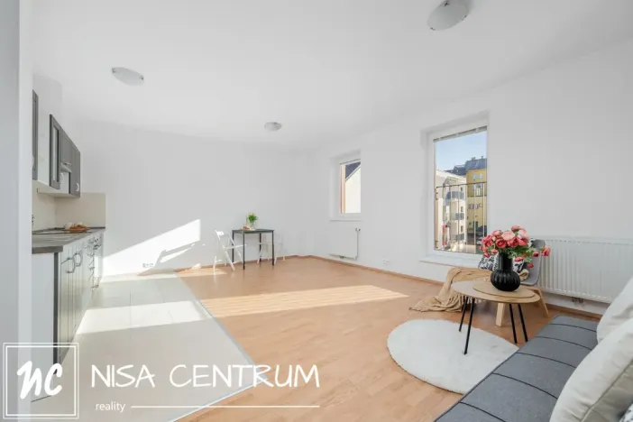 Pronájem bytu 2+kk, Liberec - Liberec II-Nové Město, Na Poříčí, 53 m2