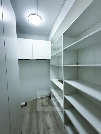 Pronájem bytu 3+1, Praha - Michle, Jivenská, 77 m2