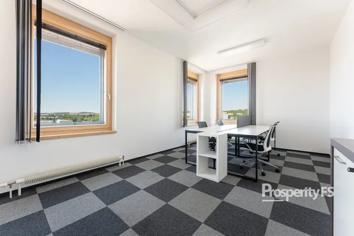 Pronájem kanceláře, Brno - Štýřice, Pražákova, 240 m2