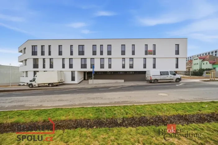 Pronájem bytu 2+kk, Pardubice - Pardubičky, Nová Tesla, 53 m2