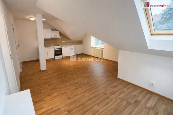 Pronájem bytu 2+kk, Kolín - Kolín V, Ke Hřbitovu, 50 m2