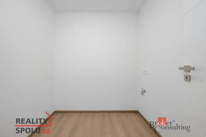 Pronájem bytu 1+kk, Jablonec nad Nisou - Kokonín, Krkonošská, 50 m2