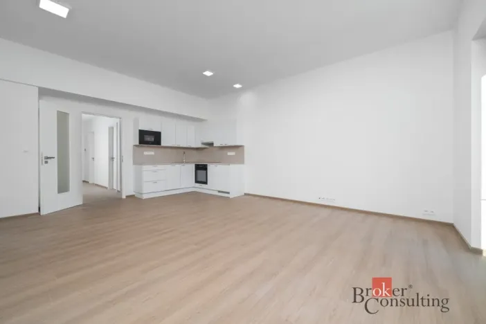 Pronájem bytu 1+kk, Jablonec nad Nisou - Kokonín, Krkonošská, 50 m2