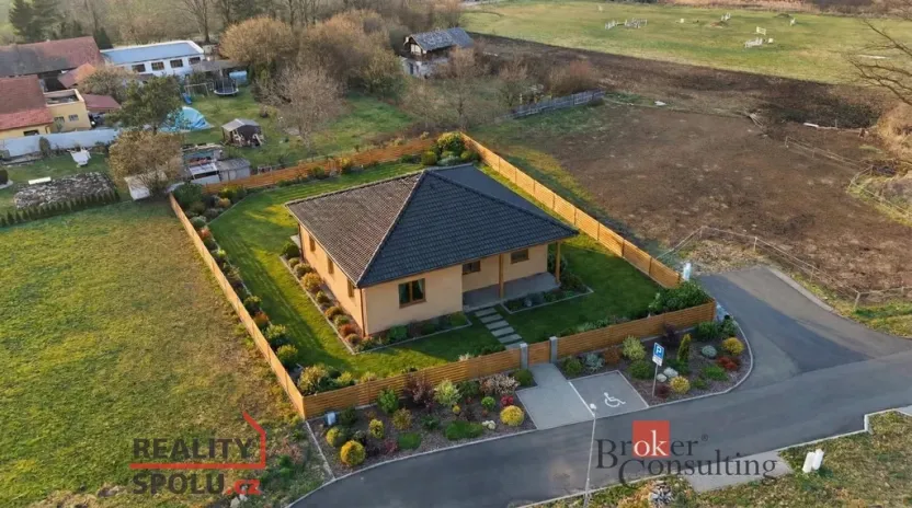 Prodej pozemku pro bydlení, Rokytno, 1307 m2