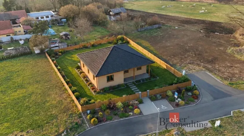 Prodej pozemku pro bydlení, Rokytno, 1307 m2