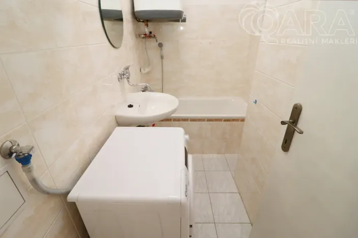 Pronájem bytu 2+1, Praha - Břevnov, Bělohorská, 63 m2