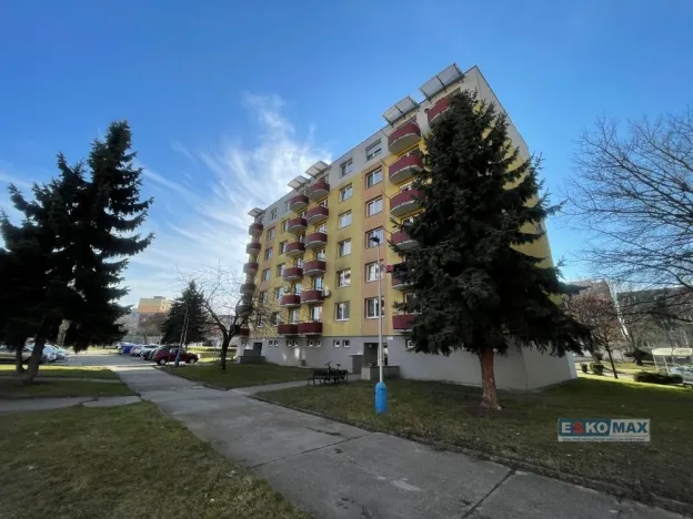 Prodej bytu 3+1, Břeclav, sídl. Dukelských hrdinů, 75 m2