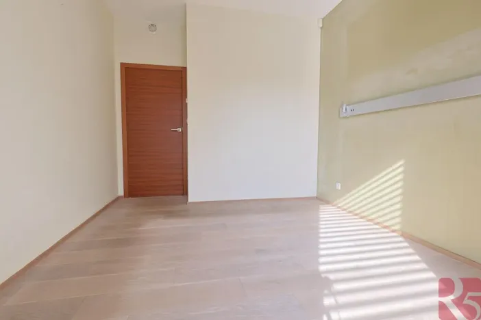 Prodej bytu 4+kk, Praha - Uhříněves, V bytovkách, 116 m2