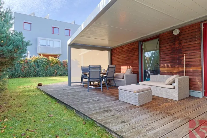 Prodej bytu 4+kk, Praha - Uhříněves, V bytovkách, 116 m2