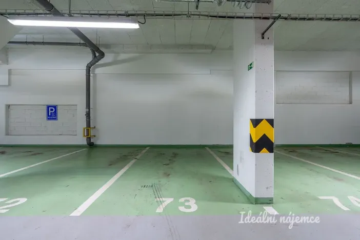 Pronájem bytu 2+kk, Praha - Hloubětín, Modrého, 58 m2