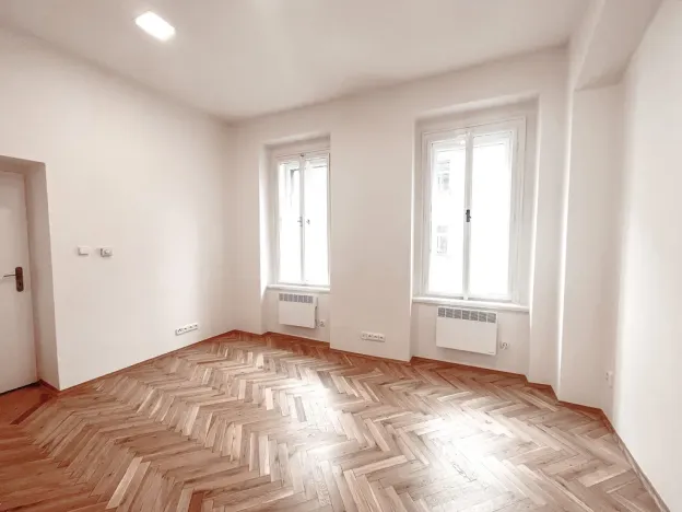 Pronájem bytu 1+1, Praha - Žižkov, Jeronýmova, 38 m2