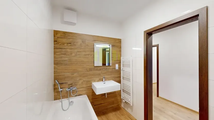 Pronájem bytu 2+kk, Olomouc, Topolová, 56 m2