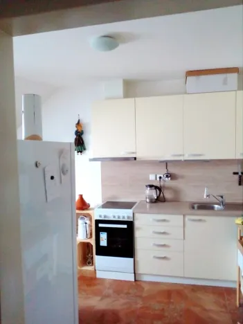 Pronájem bytu 2+kk, Praha - Řeporyje, Ořešská, 45 m2