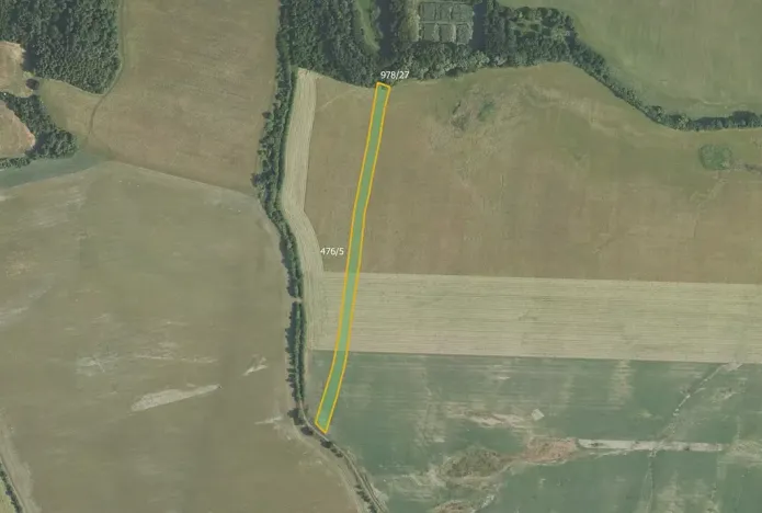 Prodej pole, Drahlín, 16173 m2