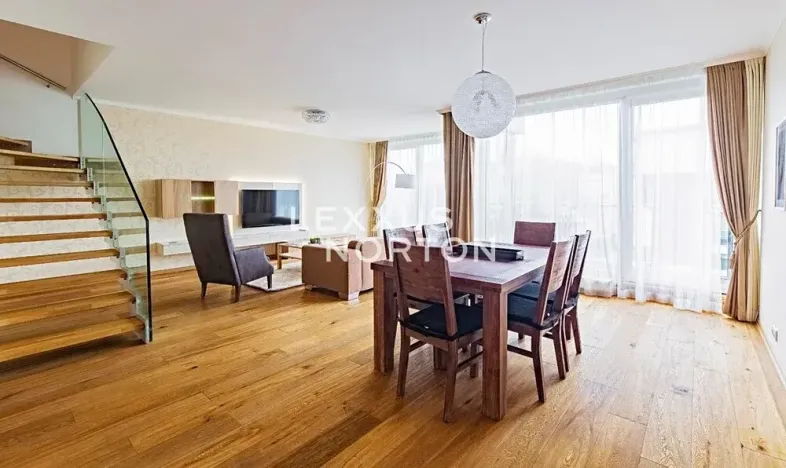 Pronájem bytu 4+kk, Praha - Vinohrady, Italská, 146 m2